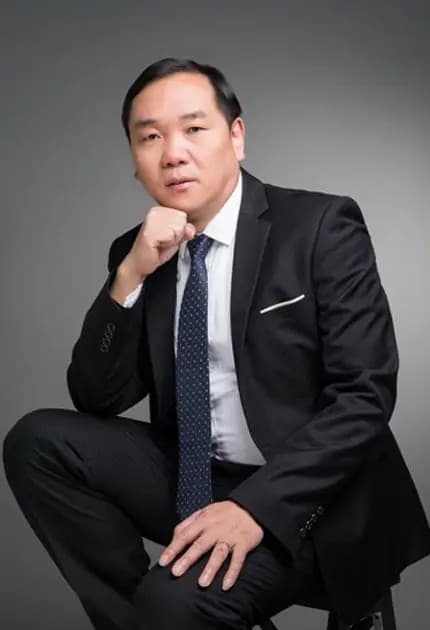 Executive Committee Member - Hualong Sun - Co-founder & COO of Beijing Clinical Service Center